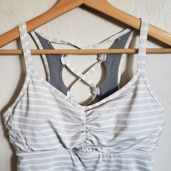 PrAna Striped Filament Tank Top Yoga Criss Cross Back Grey/White Sz Womens Small - Picture 6 of 12